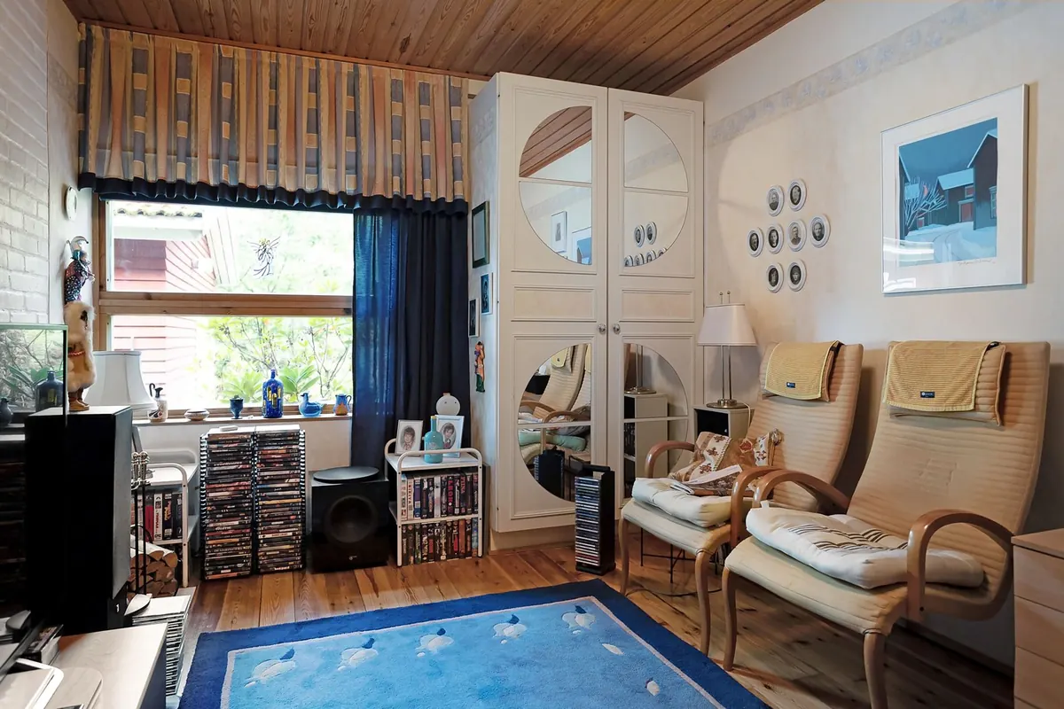 How to Create a Cosy Reading Corner in a Small Living Room